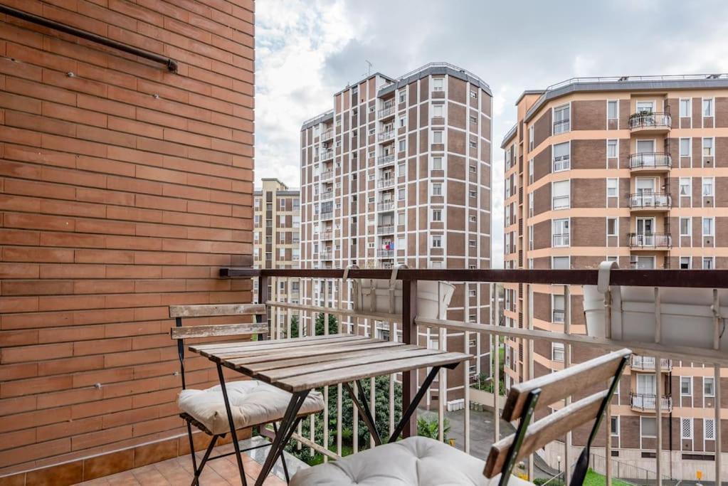 Green Oasis In Milan - Apartment Free Wifi - Policlinico San Donato - サン・ドナート・ミラネーゼ エクステリア 写真